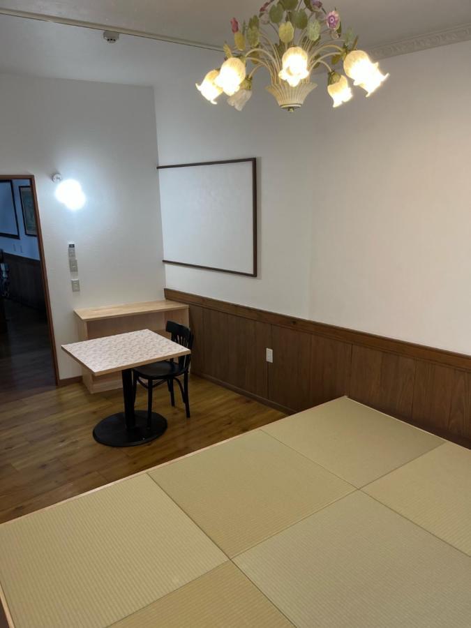 キャンプホテル森小休 Kanoya Екстериор снимка